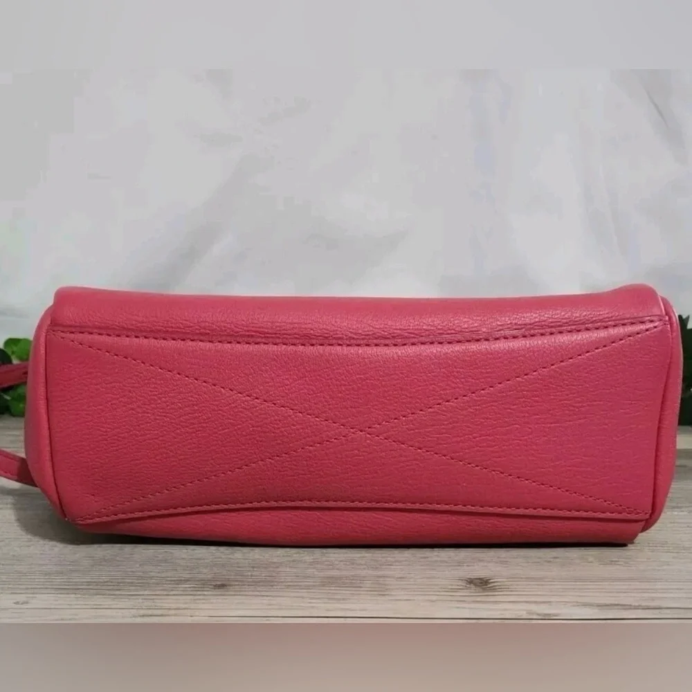 Marc Jacobs Vibrant Pink Leather Tote